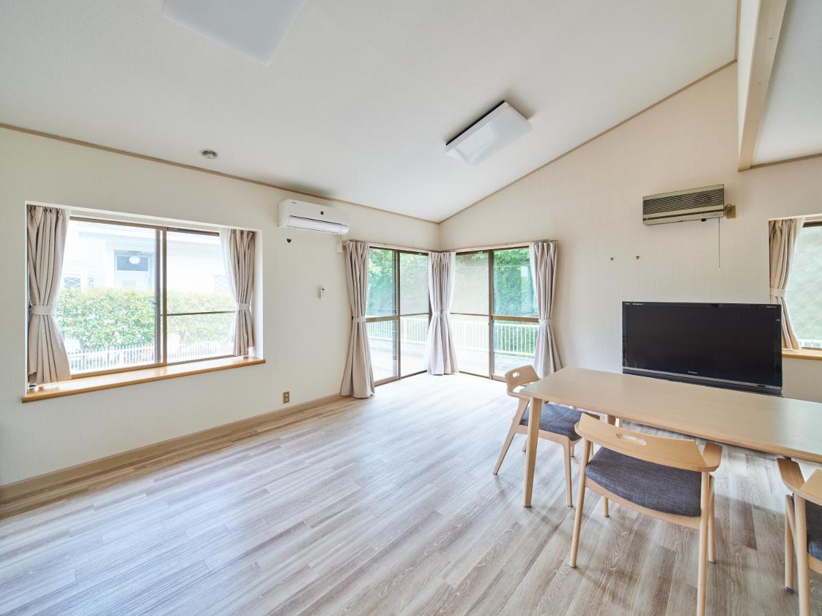 Villa Miura Beach -ヴィラ三浦海岸- Екстер'єр фото