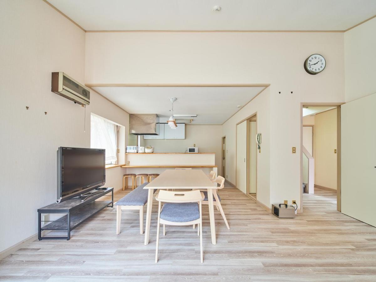 Villa Miura Beach -ヴィラ三浦海岸- Екстер'єр фото
